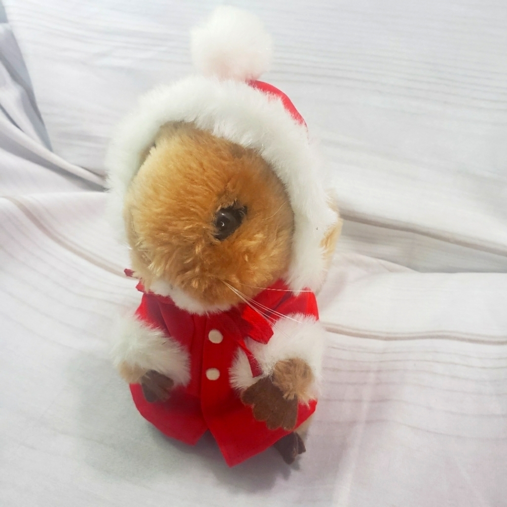 🌞SOLD🌞Dakin Priscilla Hillman Christmas Mouse 7 Inch Plush Stuffed Animal 1981 - Picture 11 of 11